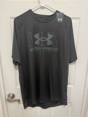 Under Armour Men’s Dark Gray Short-Sleeve Logo Tee XL NEW WITH TAGS